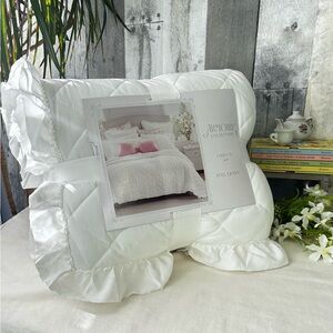 🌴 Darling Armoire Collection Ruffle Fresh White Crinkle Quilt | Full/ Queen